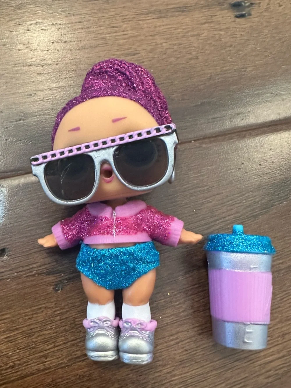 EUC L.O.L. Surprise! Glitter Pink & Blue Fashion Doll with Silver Sunglasses